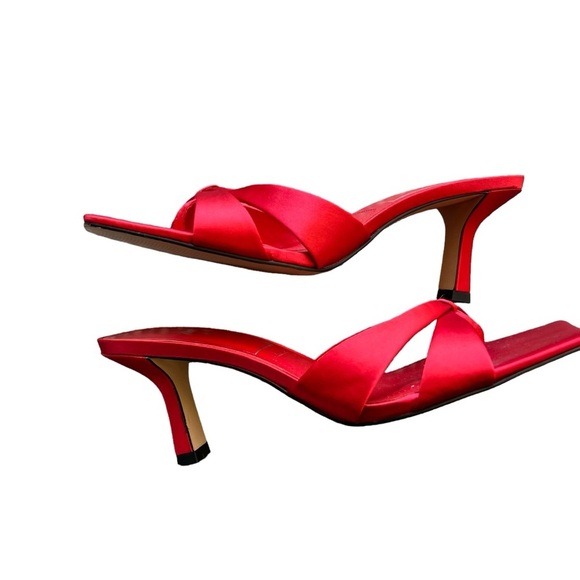 Zara - Red Satin Effect Toe Loop Square Heels Sandals Sz 38 - Picture 11 of 11